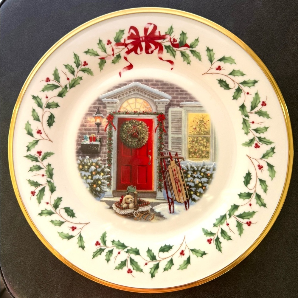 Lenox Annual Holiday Collector Plate 2005